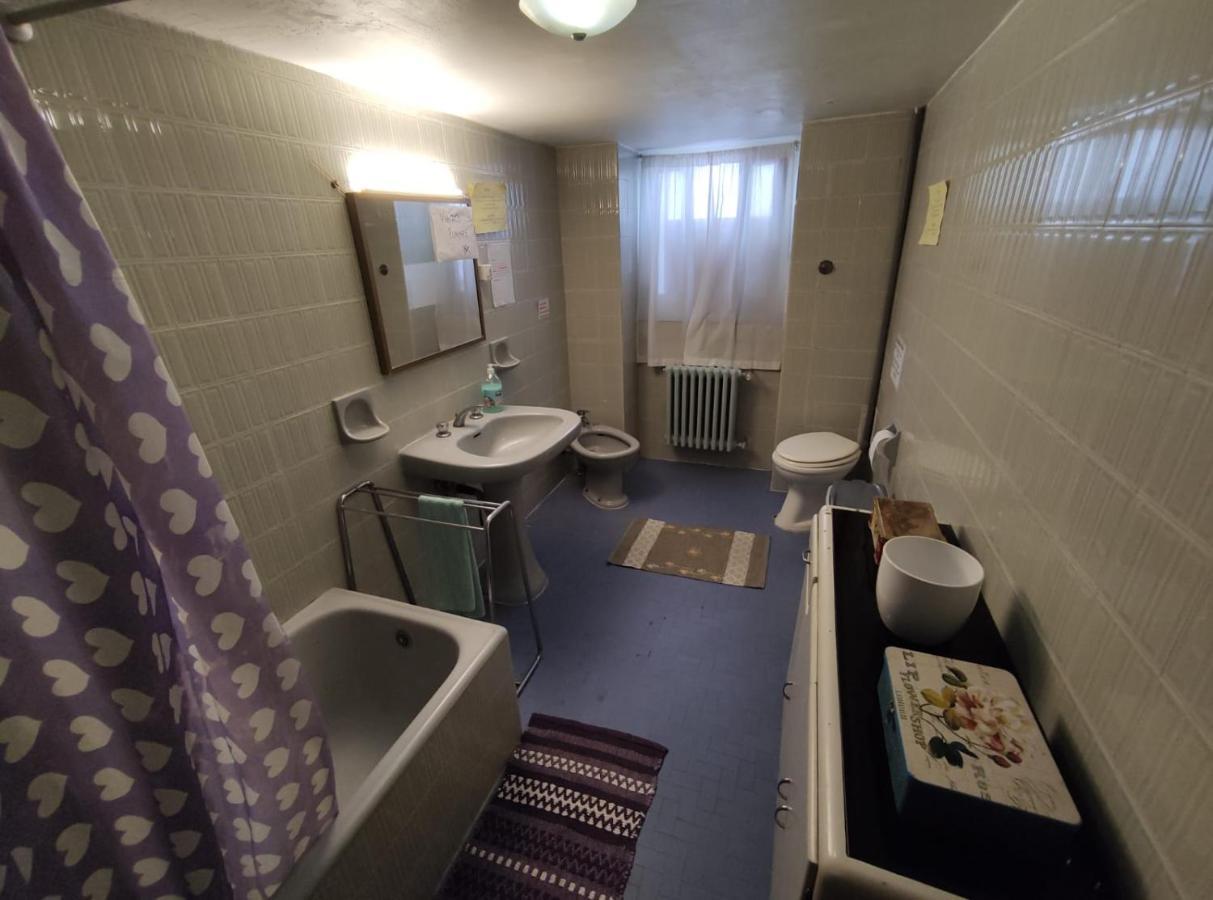Movidablablabla Hostel Bari Ngoại thất bức ảnh